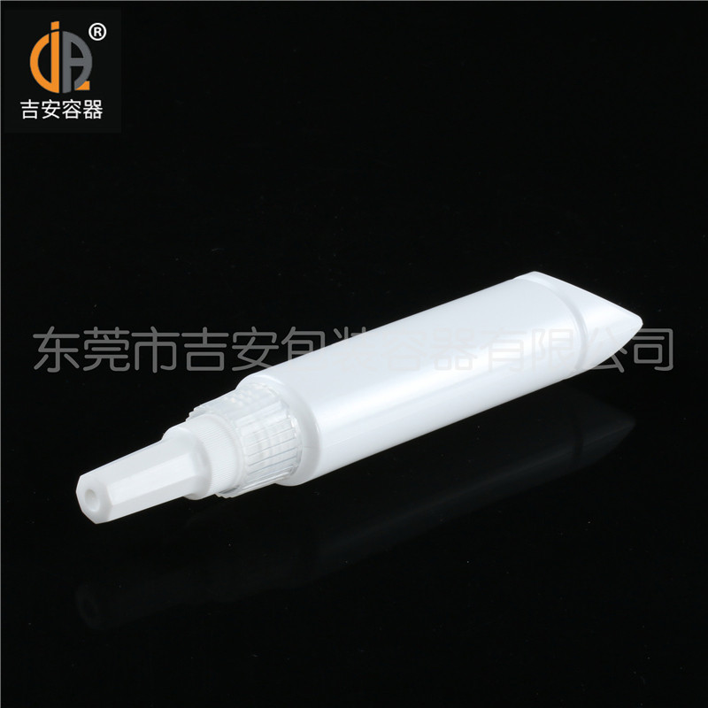 吉安容器50ml硅膠軟管產(chǎn)品細節(jié) 吉安容器50ml硅膠軟管產(chǎn)品細節(jié)